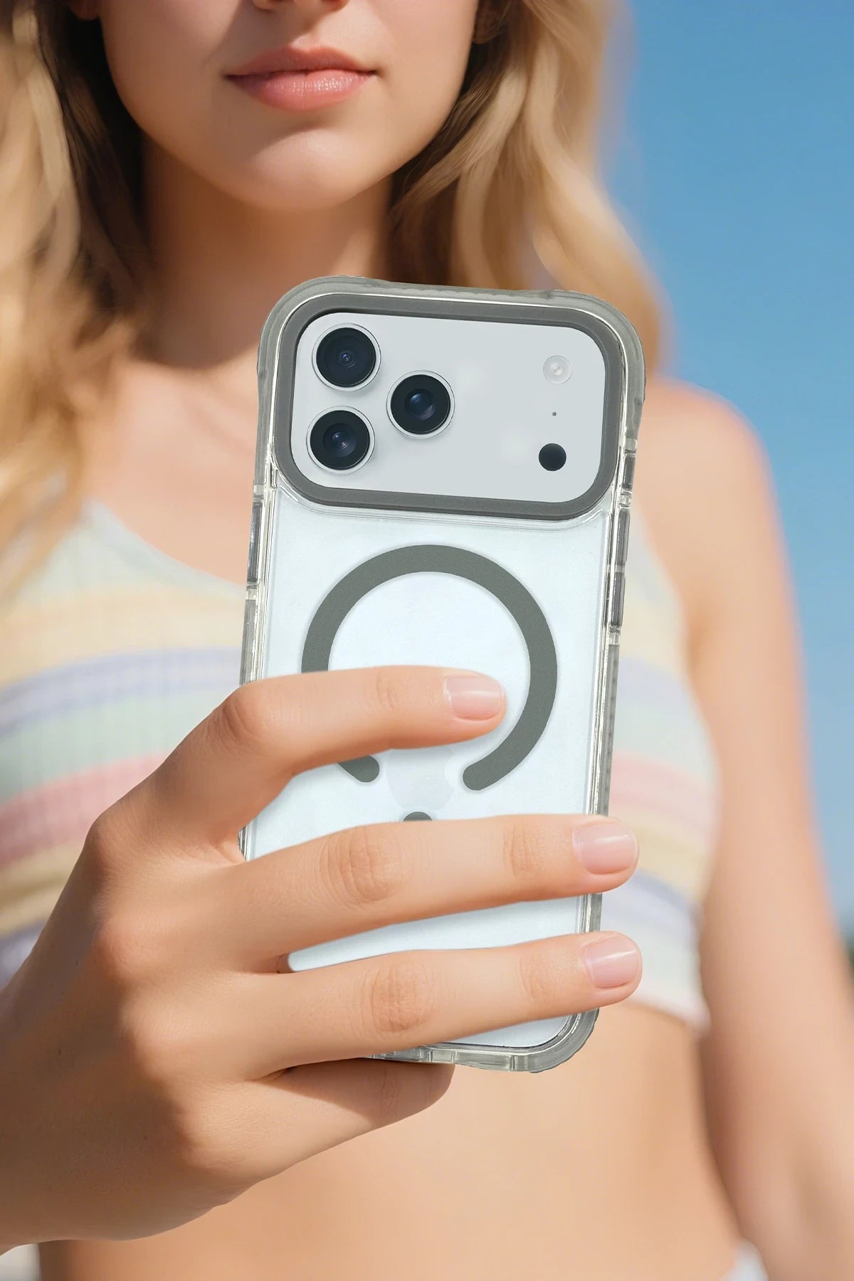 Santa Barbara Polo Racquet Club iPhone 17 Pro  Rebecca Magsafe Telefon Kılıfı