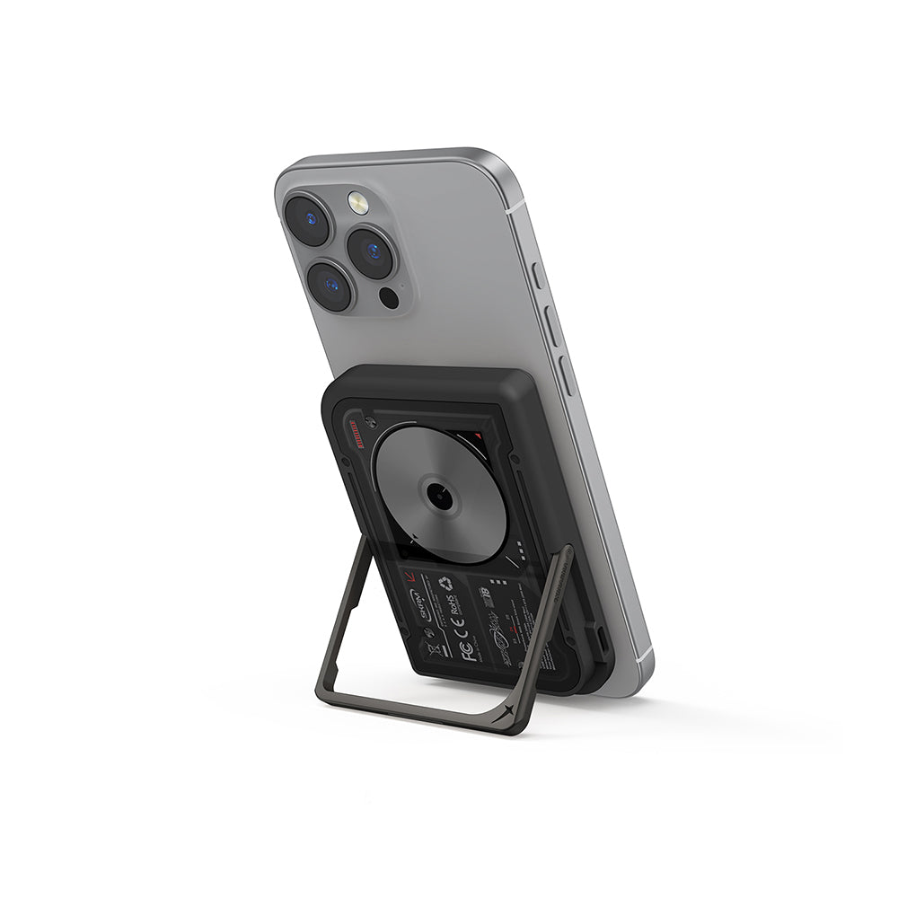 Skinarma Nexus Nova Kablosuz ve PD Hızlı Şarj Özellikli Standlı 20W 5000mAh Taşınabilir Powerbank