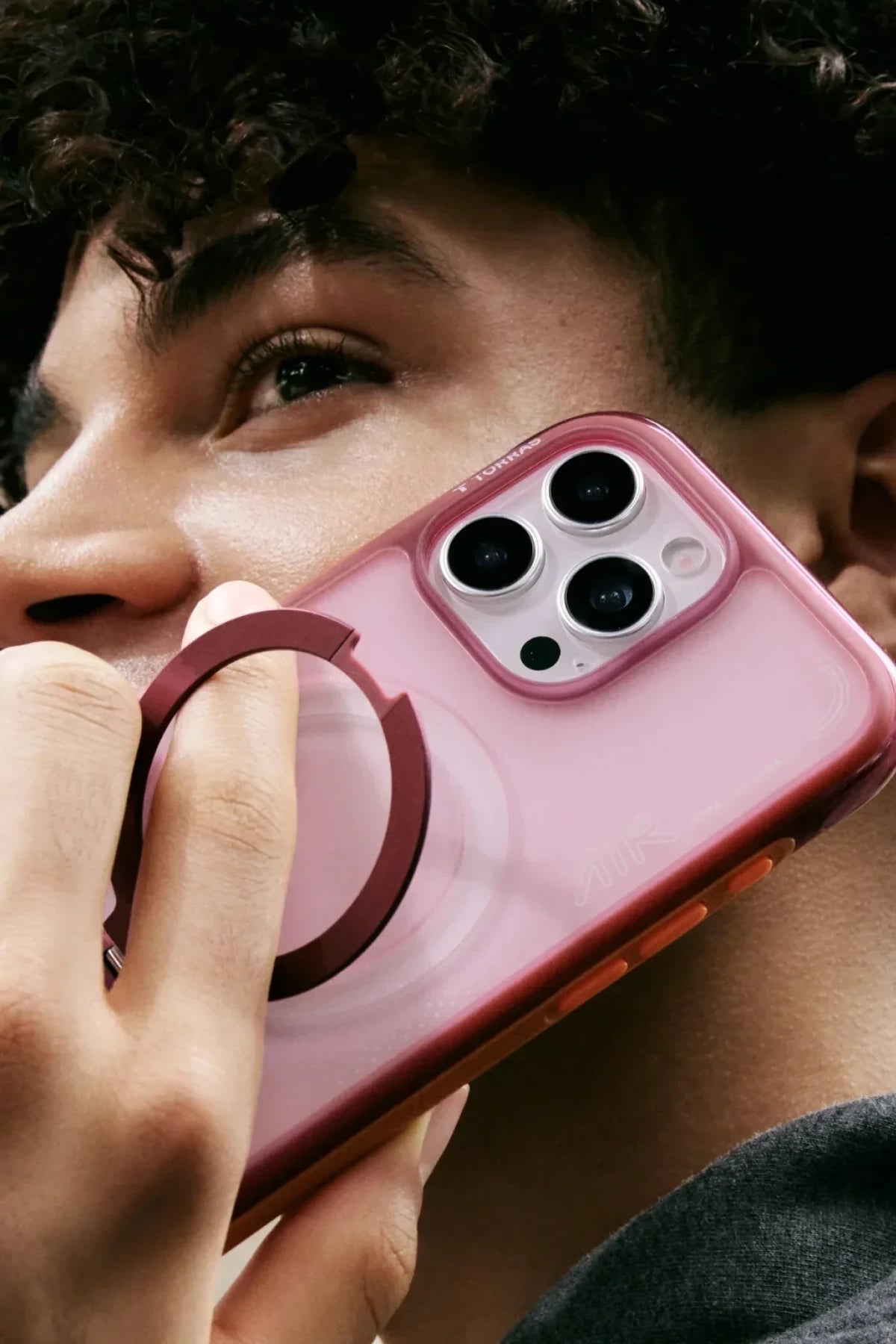 Torras O Stand Spin Air Serisi iPhone 16 Pro Max Magsafe Telefon Kılıfı