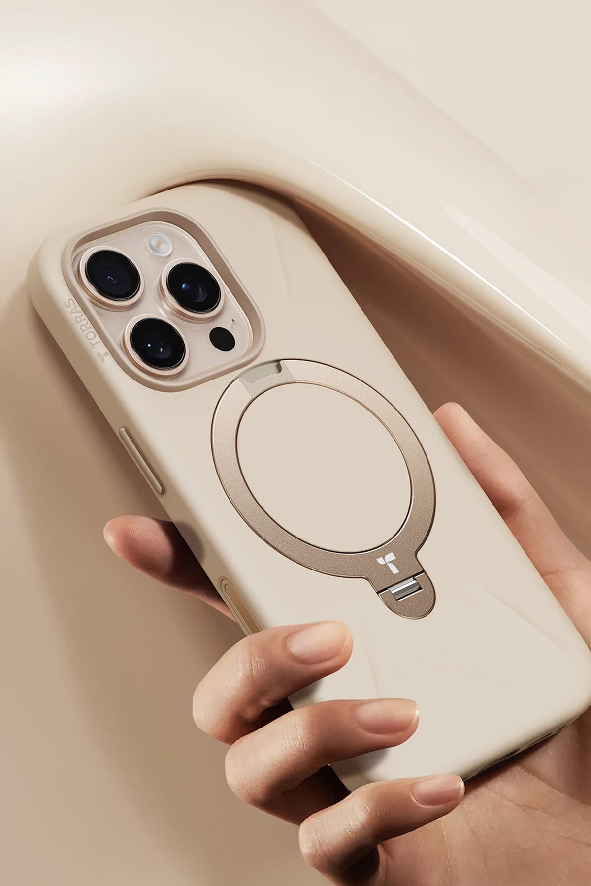 Torras O Stand Spin Silicone Serisi iPhone 16 Pro Magsafe Telefon Kılıfı