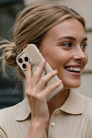 Torras Apple iPhone 16 Pro O Stand Spin Silicone Serisi Magsafe Telefon Kılıfı