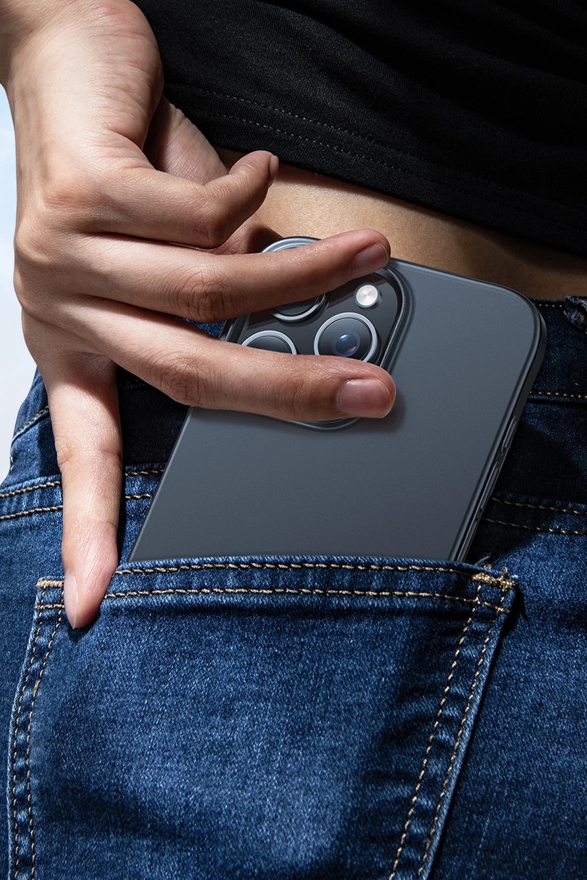 Torras SlimFit iPhone 16 Pro Magsafe Telefon Kılıfı