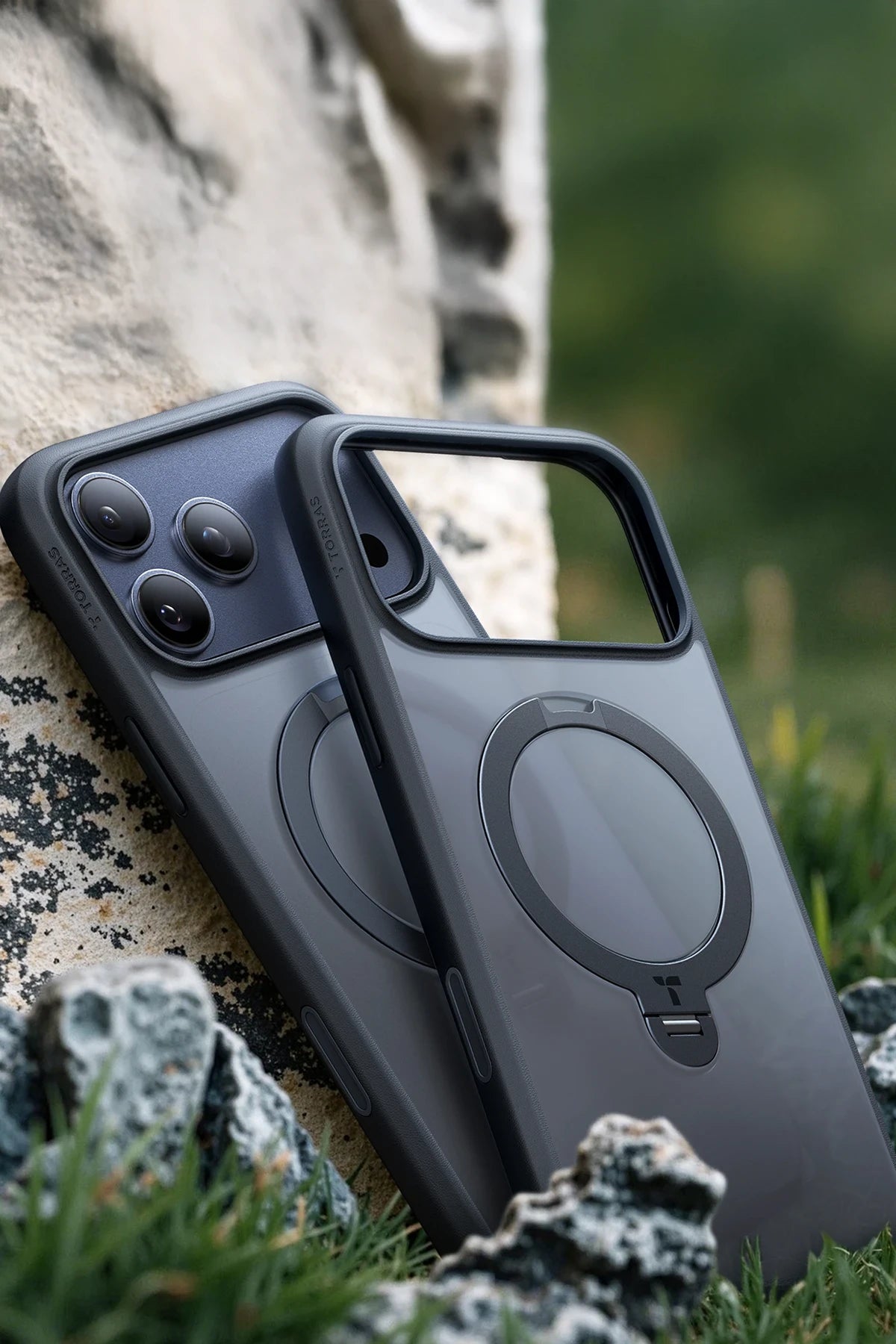 Torras O Stand Spin Serisi iPhone 17 Pro Magsafe Telefon Kılıfı