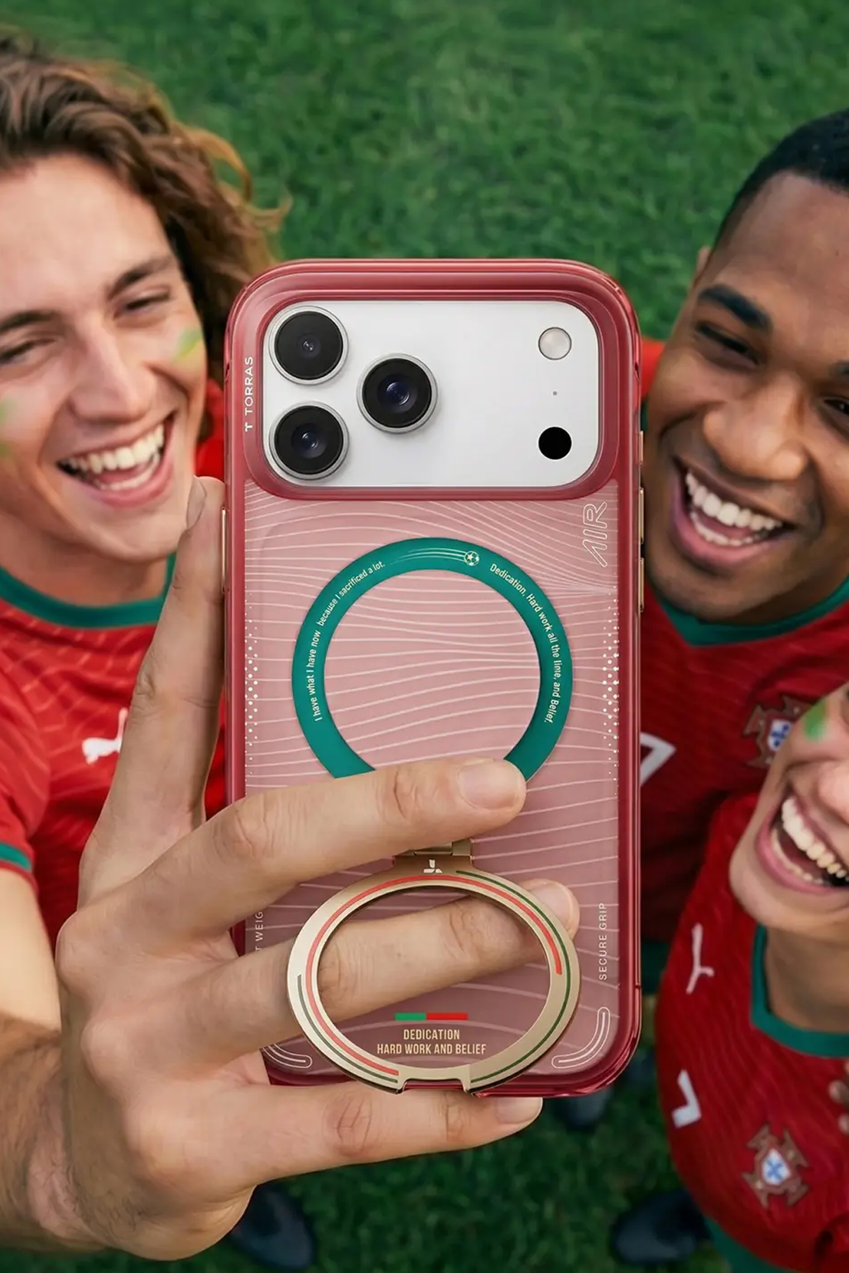 Torras Apple iPhone 17 Pro OStand Q3 Air World Cup Serisi Magsafe Kılıf