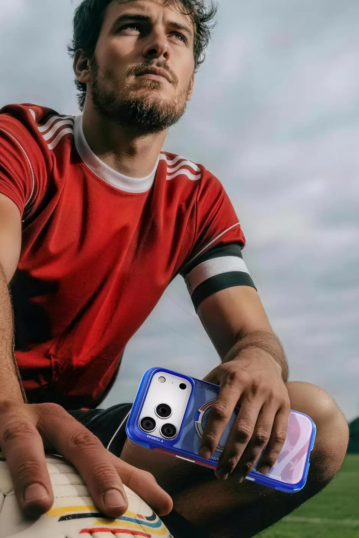 Torras Apple iPhone 17 Pro OStand Q3 Air World Cup Serisi Magsafe Kılıf