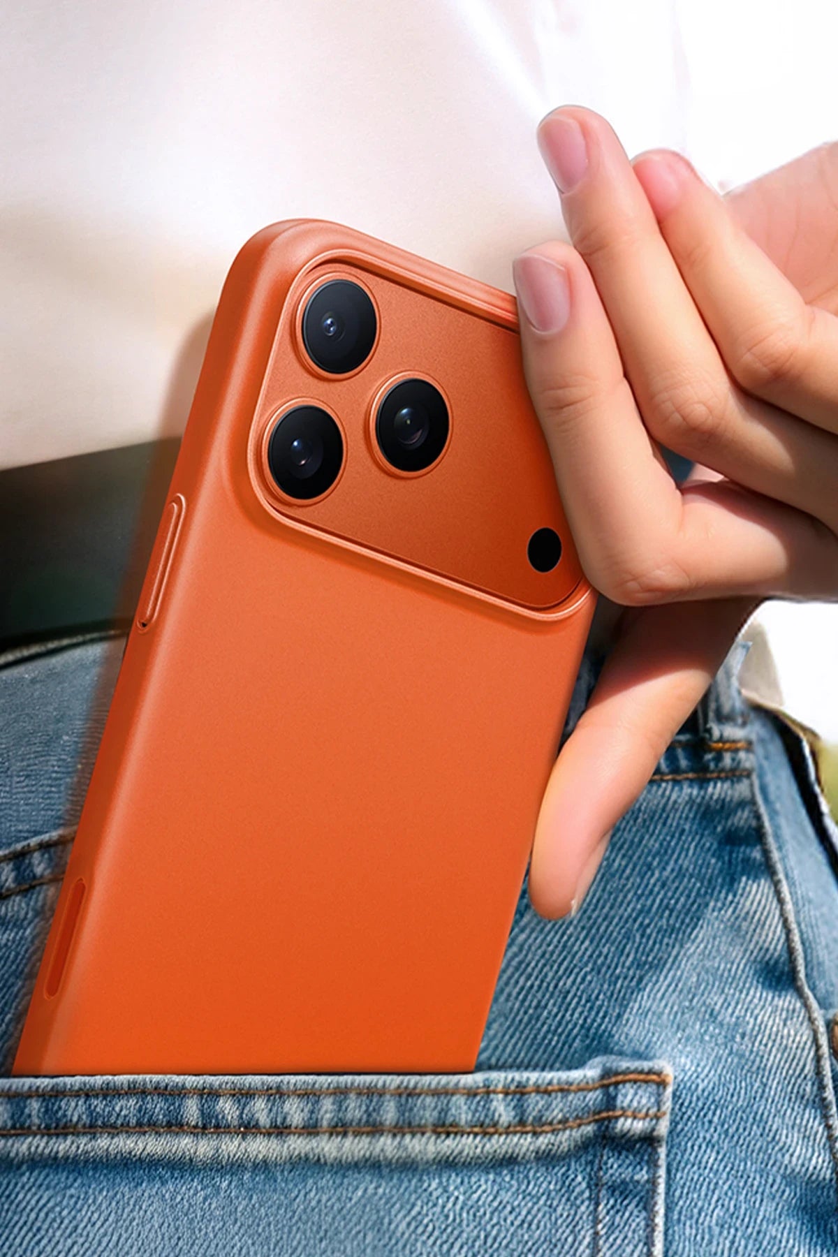 Torras SlimFit iPhone 17 Pro Magsafe Telefon Kılıfı