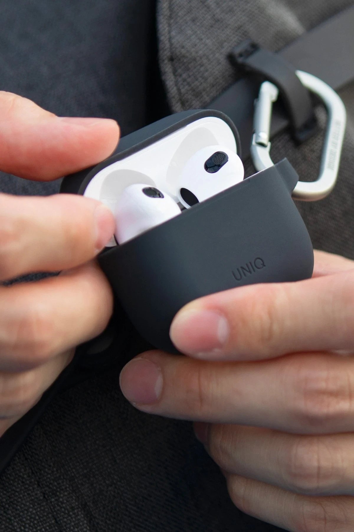 Uniq Airpods 3 (3.nesil) Vencer Silikon Kılıf