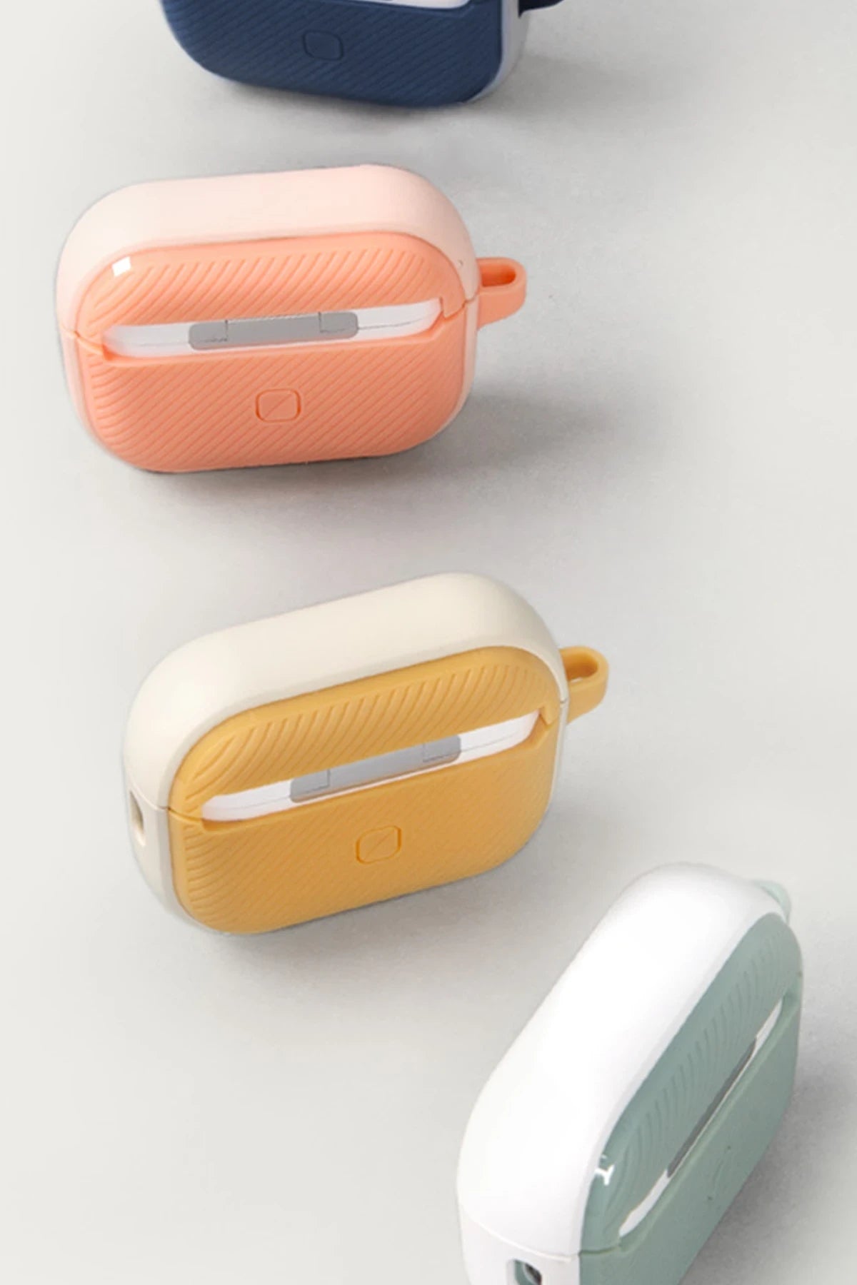 Uniq Airpods 4 (4.nesil) Clyde Kilitli Kılıf