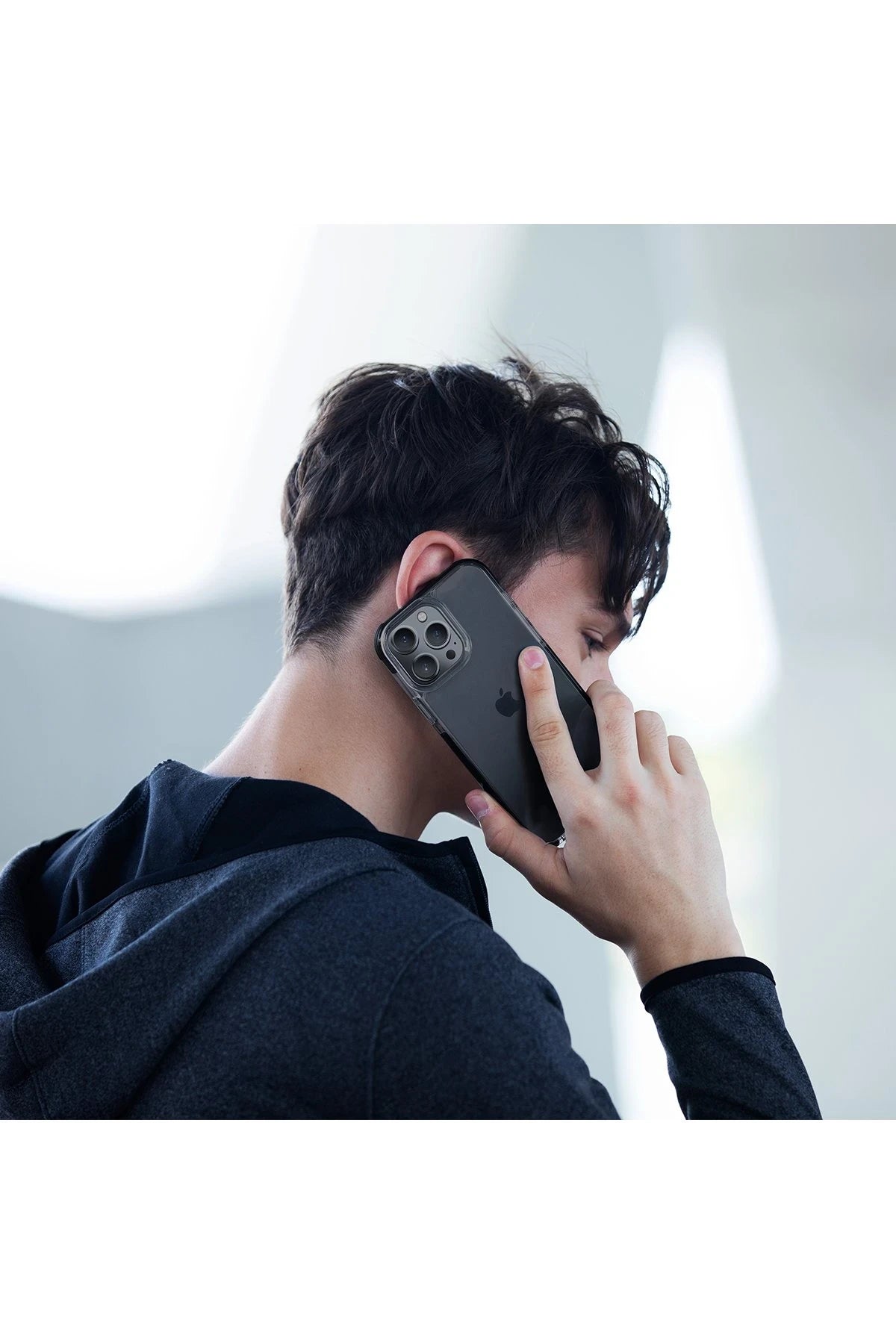Uniq iPhone 16 Plus Combat Magsafe Telefon Kılıfı
