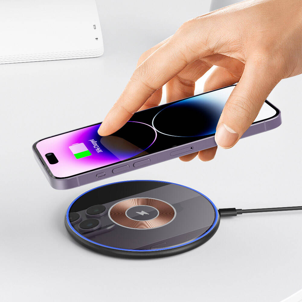 Wiwu Wi-W013 Quantus 15W Hızlı Şarj Özellikli Masaüstü Kablosuz Şarj Aleti