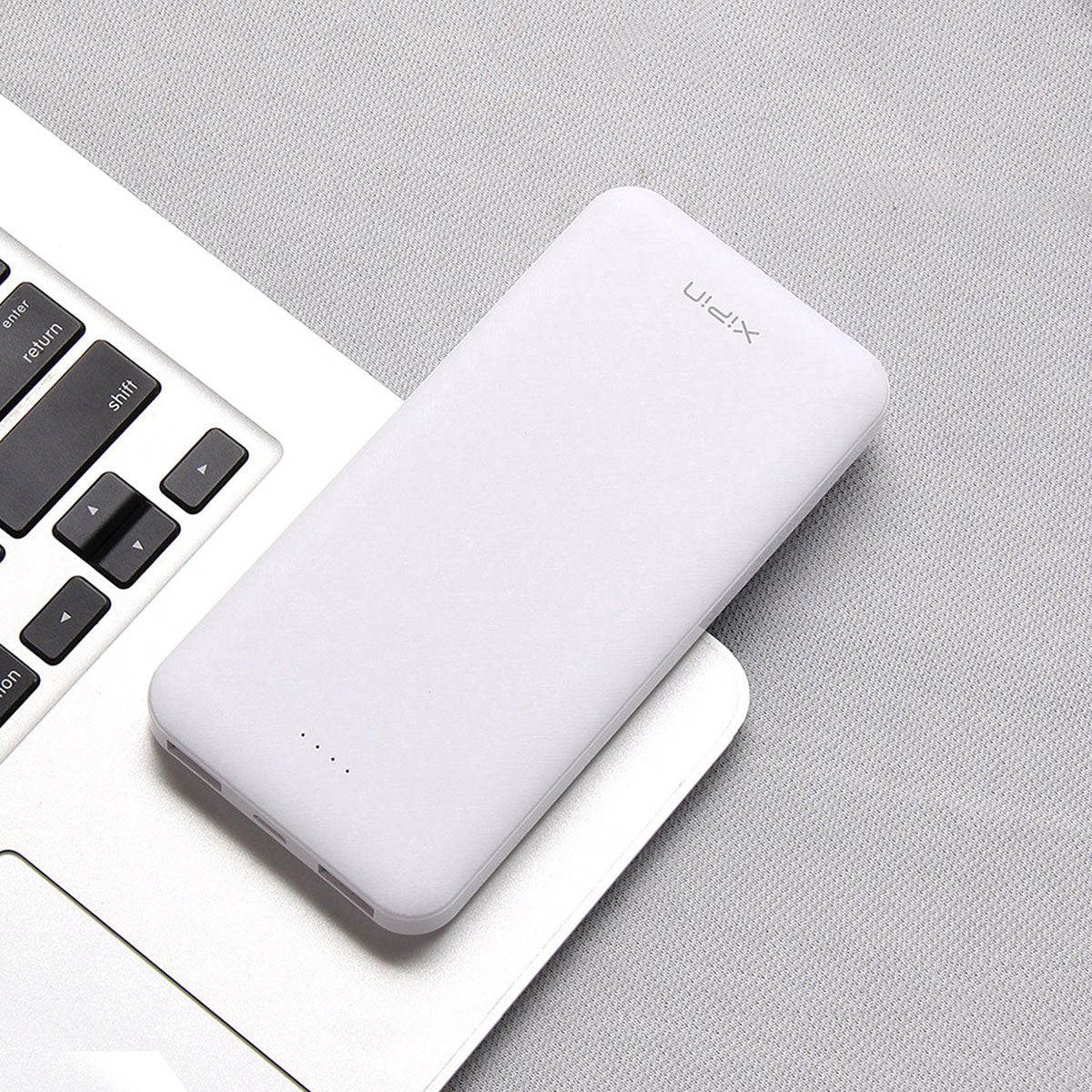 Xipin PX102 Hızlı Şarj Özellikli LED Göstergeli Dual USB Taşınabilir 10000mAh Akıllı Powerbank