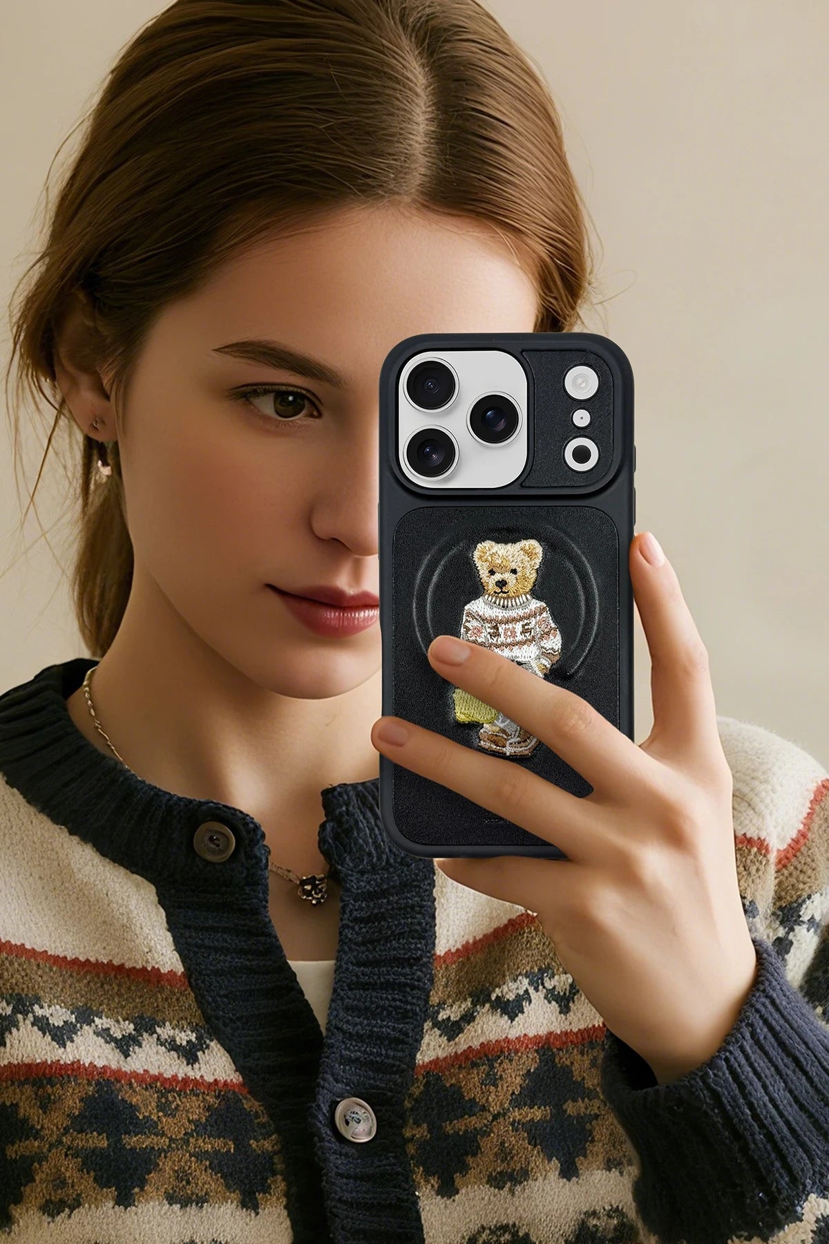 ZuckBear Apple iPhone 17 Pro Max Aristo Telefon Kılıfı